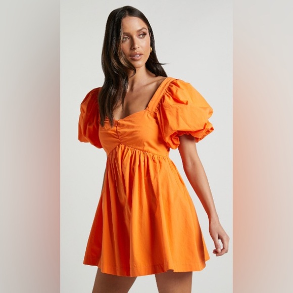 Dresses & Skirts - Orange, puffy sleeve dress